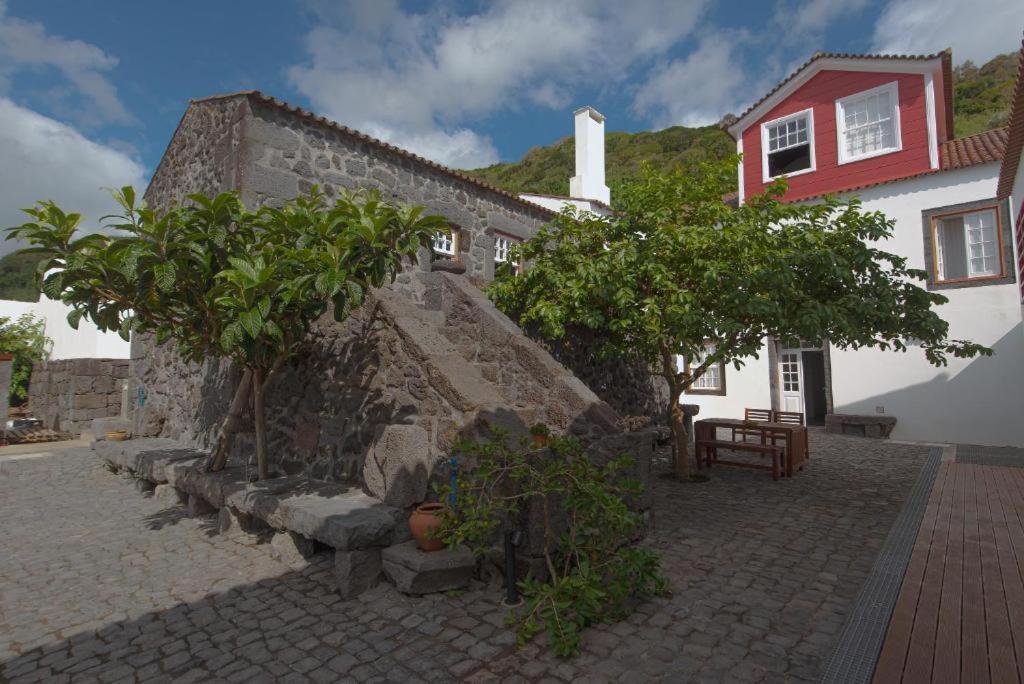 Casa Do Brasao Lajes do Pico Exterior foto